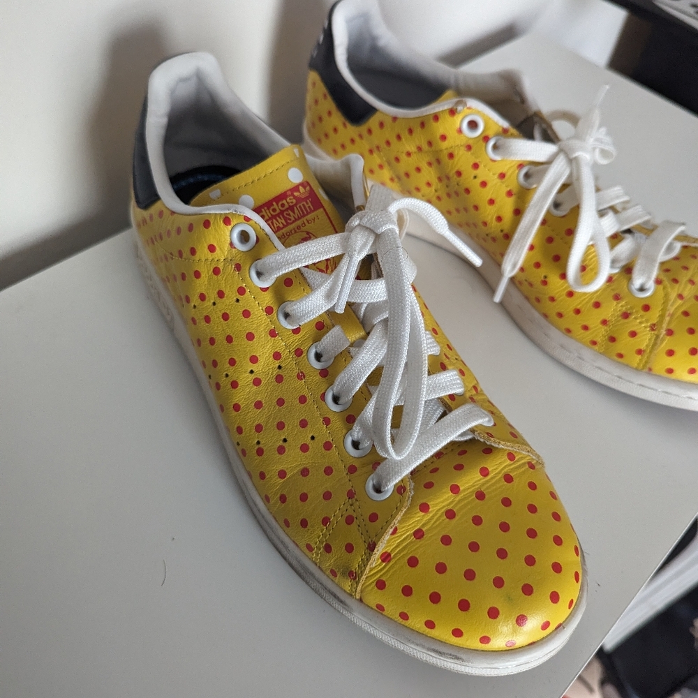 Adidas Pharrell Stan Smith size 9